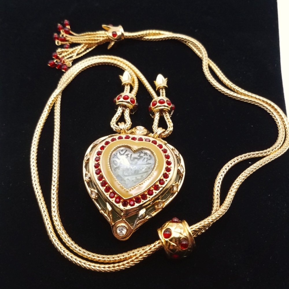 Elizabeth Taylor for Avon Necklace Heart Taj Mahal